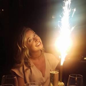 Meet your Posher, Kayla